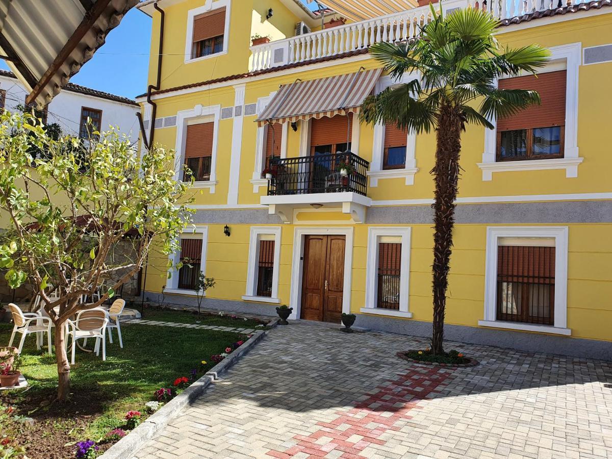 Villa Palma Center Berati Exterior foto